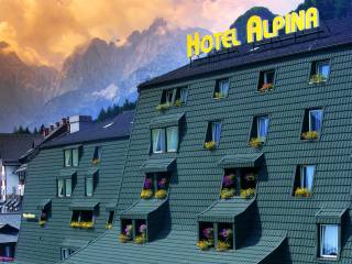 Hotel Alpina